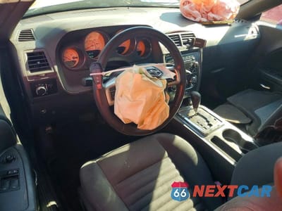 Zdjęcie 8 z 13 samochodu: 2011 DODGE CHALLENGER VIN:2B3CJ4DG0BH571416 - miniatura