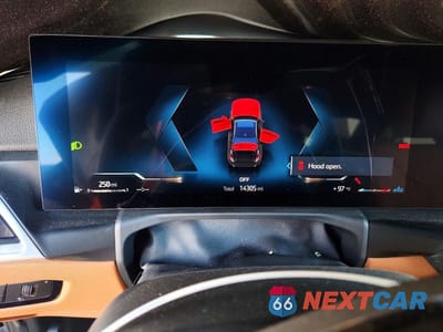 Zdjęcie 9 z 12 samochodu: 2025 BMW 330I VIN:3MW69CW02S8F28511 - miniatura