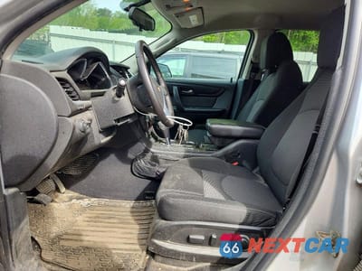 Zdjęcie 7 z 13 samochodu: 2017 CHEVROLET TRAVERSE LT VIN:1GNKVGKD0HJ185943 - miniatura