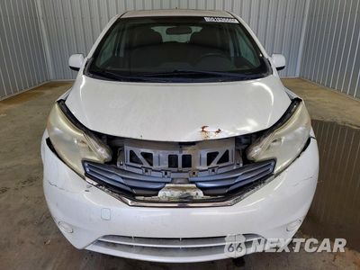 Piąte zdjęcie samochodu w środku: 2014 NISSAN VERSA NOTE SV VIN:3N1CE2CP2EL391121 - miniatura