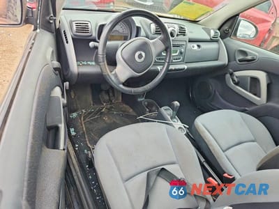 Zdjęcie 8 z 12 samochodu: 2009 SMART FORTWO PURE VIN:WMEEJ31X19K290798 - miniatura