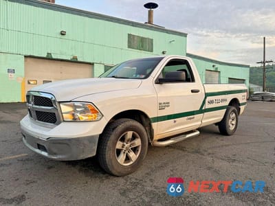 Drugie zdjęcie samochodu z przodu: 2019 RAM 1500 CLASSIC TRADESMAN VIN:3C6JR7DG7KG552532 - miniatura