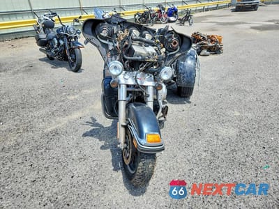 Drugie zdjęcie samochodu z przodu: 2010 HARLEY-DAVIDSON FLHTCUTG VIN:1HD1MAM11AB854095 - miniatura