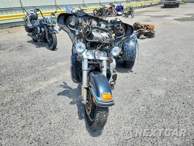 Drugie zdjęcie samochodu z przodu: 2010 HARLEY-DAVIDSON FLHTCUTG VIN:1HD1MAM11AB854095 - miniatura