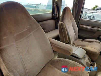 Zdjęcie 10 z 12 samochodu: 1995 FORD F250 VIN:1FTHX25F6SKA32658 - miniatura
