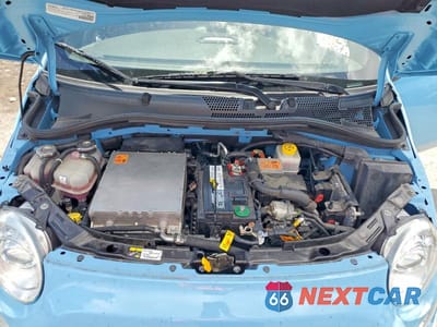 Zdjęcie 11 z 13 samochodu: 2017 FIAT 500 ELECTRIC VIN:3C3CFFGE4HT659945 - miniatura