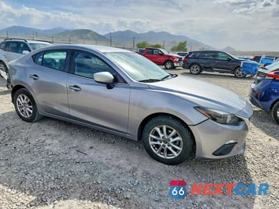 Czwarte zdjęcie samochodu z boku: 2016 MAZDA 3 SPORT VIN:JM1BM1U75G1336404 - miniatura
