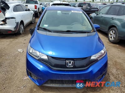 Piąte zdjęcie samochodu w środku: 2015 HONDA FIT LX VIN:3HGGK5H56FM771804 - miniatura