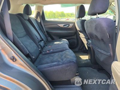 Zdjęcie 11 z 13 samochodu: 2016 NISSAN ROGUE S VIN:JN8AT2MV9GW138287 - miniatura