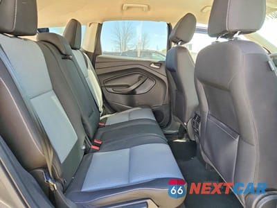 Zdjęcie 11 z 14 samochodu: 2017 FORD ESCAPE SE VIN:1FMCU0GD5HUE04356 - miniatura
