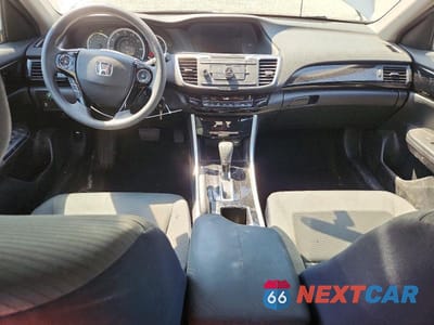 Zdjęcie 8 z 12 samochodu: 2017 HONDA ACCORD LX VIN:1HGCR2F30HA276475 - miniatura