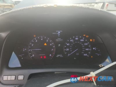 Zdjęcie 9 z 12 samochodu: 2011 LEXUS LS 460 VIN:JTHBL5EF7B5105505 - miniatura