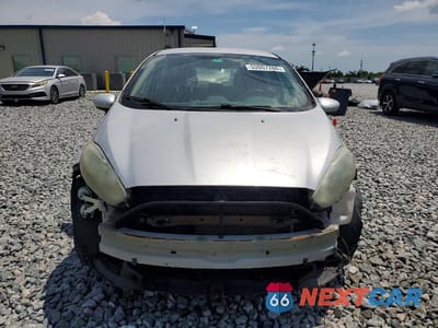 Piąte zdjęcie samochodu w środku: 2017 FORD FIESTA S VIN:3FADP4TJ5HM170443 - miniatura