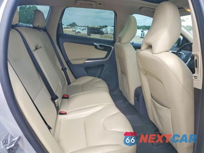 Zdjęcie 11 z 13 samochodu: 2016 VOLVO XC60 T5 PREMIER VIN:YV440MDK5G2850156 - miniatura