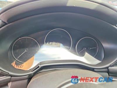 Zdjęcie 9 z 12 samochodu: 2024 MAZDA 3 PREFERRED VIN:JM1BPALMXR1711298 - miniatura