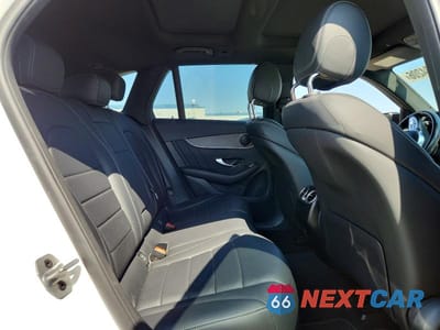 Zdjęcie 10 z 12 samochodu: 2022 MERCEDES-BENZ GLC 300 VIN:W1N0G8DB9NG095428 - miniatura