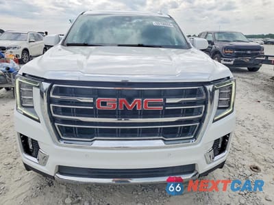 Piąte zdjęcie samochodu w środku: 2021 GMC YUKON XL C1500 SLT VIN:1GKS1GKD6MR251173 - miniatura
