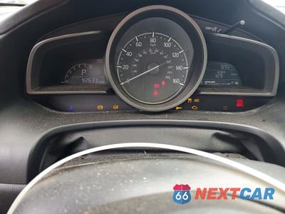 Zdjęcie 9 z 12 samochodu: 2017 MAZDA 3 SPORT VIN:3MZBN1U75HM153535 - miniatura