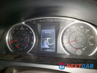 Zdjęcie 9 z 12 samochodu: 2016 TOYOTA CAMRY SE VIN:4T1BF1FK8GU572096 - miniatura
