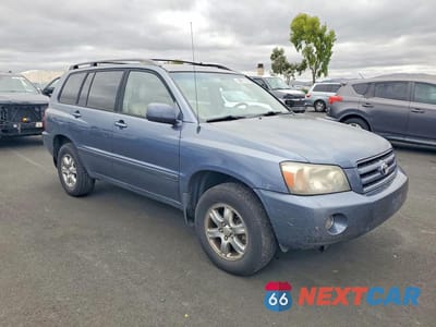 Czwarte zdjęcie samochodu z boku: 2006 TOYOTA HIGHLANDER LIMITED VIN:JTEEP21A060174921 - miniatura
