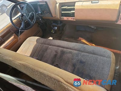 Zdjęcie 8 z 12 samochodu: 1989 GMC SIERRA C2500 VIN:1GTFC24K1KE548166 - miniatura