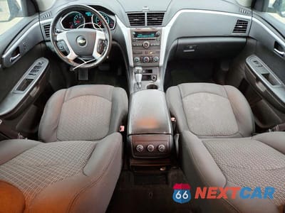 Zdjęcie 8 z 13 samochodu: 2010 CHEVROLET TRAVERSE VIN:1GNLRFED5AS110511 - miniatura