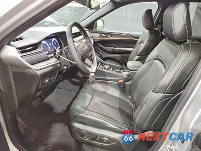 Zdjęcie 7 z 13 samochodu: 2026 JEEP GRAND CHEROKEE LIMITED VIN:1C4RJHBR6TC248481 - miniatura