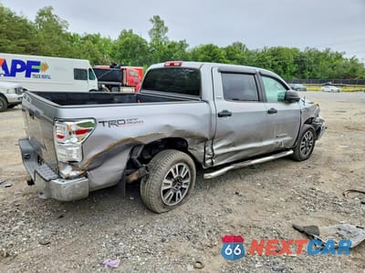 Trzecie zdjęcie samochodu z tyłu: 2008 TOYOTA TUNDRA SR5 VIN:5TBEV54158S479167 - miniatura