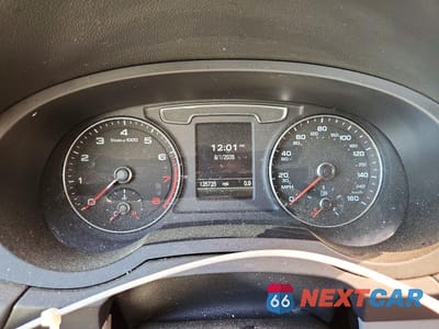 Zdjęcie 9 z 12 samochodu: 2017 AUDI Q3 PREMIUM VIN:WA1BCCFS6HR010883 - miniatura