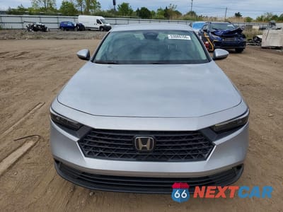 Piąte zdjęcie samochodu w środku: 2025 HONDA ACCORD LX VIN:1HGCY1F24SA035093 - miniatura