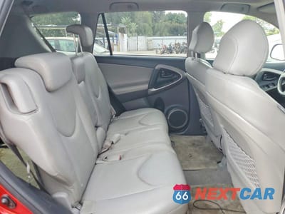Zdjęcie 11 z 13 samochodu: 2006 TOYOTA RAV4 LIMITED VIN:JTMZK31V365002799 - miniatura