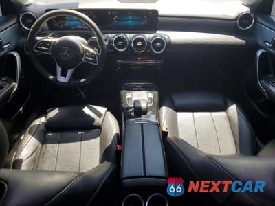 Zdjęcie 8 z 12 samochodu: 2019 MERCEDES-BENZ A 220 VIN:WDD3G4EB9KW019307 - miniatura