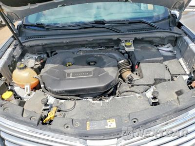 Zdjęcie 12 z 13 samochodu: 2018 LINCOLN MKC RESERVE VIN:5LMCJ3D95JUL14993 - miniatura