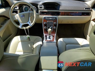 Zdjęcie 8 z 13 samochodu: 2012 VOLVO XC70 T6 VIN:YV4902BZ7C1144154 - miniatura