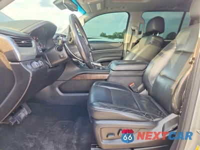 Zdjęcie 7 z 13 samochodu: 2018 CHEVROLET SUBURBAN K1500 LT VIN:1GNSKHKC3JR151993 - miniatura