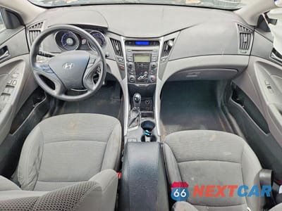 Zdjęcie 8 z 13 samochodu: 2013 HYUNDAI SONATA GLS VIN:5NPEB4AC9DH803950 - miniatura