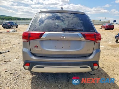 Zdjęcie 6 z 13 samochodu: 2020 MITSUBISHI OUTLANDER SE VIN:JA4AZ3A39LZ030628 - miniatura