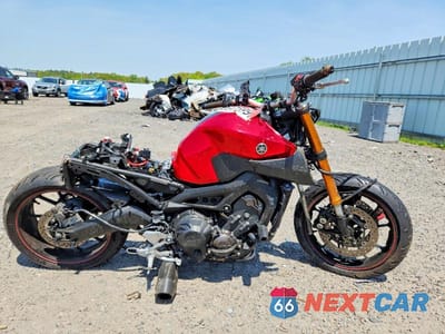 2014 YAMAHA FZ09 JYARN33E6EA001040 - główne zdjęcie licytacji z USA - miniatura