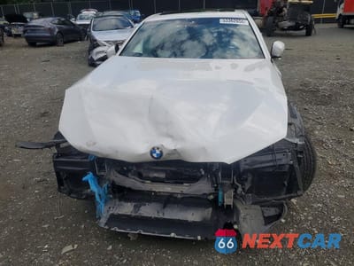 Piąte zdjęcie samochodu w środku: 2021 BMW 530 I VIN:WBA53BH08MWX04671 - miniatura