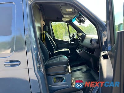 Zdjęcie 6 z 10 samochodu: 2019 MERCEDES-BENZ SPRINTER 2500 VIN:WD4PF1CD8KP147104 - miniatura