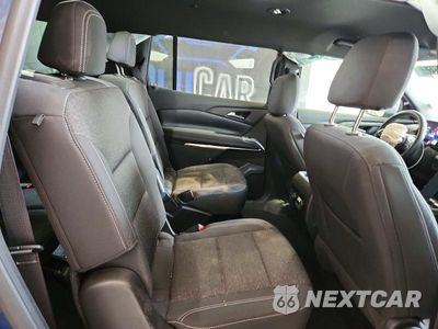 Zdjęcie 11 z 13 samochodu: 2025 CHEVROLET TRAVERSE LT VIN:1GNERGRS7SJ131701 - miniatura