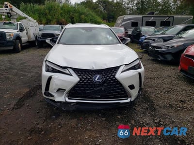 Piąte zdjęcie samochodu w środku: 2022 LEXUS UX 250H BASE VIN:JTHP9JBHXN2056048 - miniatura