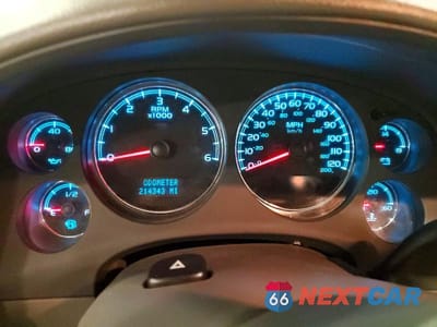 Zdjęcie 17 z 26 samochodu: 2008 CHEVROLET SUBURBAN K1500 LS VIN:1GNFK16358R117051 - miniatura