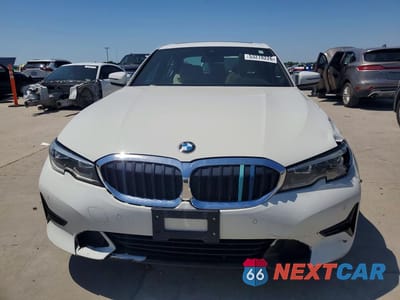 Piąte zdjęcie samochodu w środku: 2020 BMW 330I VIN:3MW5R1J05L8B12347 - miniatura