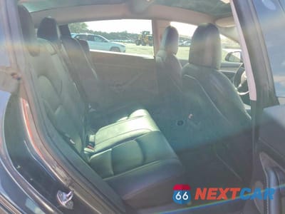 Zdjęcie 10 z 12 samochodu: 2021 TESLA MODEL 3 VIN:5YJ3E1EA4MF085129 - miniatura