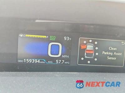 Zdjęcie 9 z 12 samochodu: 2017 TOYOTA PRIUS TWO VIN:JTDKBRFU1H3049266 - miniatura