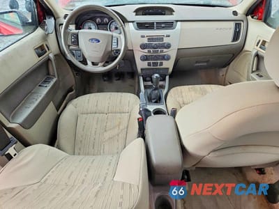 Zdjęcie 8 z 12 samochodu: 2011 FORD FOCUS SE VIN:1FAHP3FN8BW156909 - miniatura