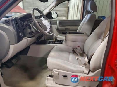 Zdjęcie 7 z 12 samochodu: 2009 GMC SIERRA K1500 VIN:3GTEK13359G146401 - miniatura