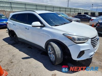 Czwarte zdjęcie samochodu z boku: 2018 HYUNDAI SANTA FE SE VIN:KM8SM4HF6JU271874 - miniatura