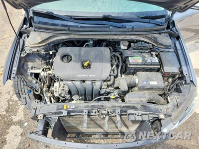 Zdjęcie 11 z 12 samochodu: 2018 HYUNDAI ELANTRA SEL VIN:5NPD84LF0JH255298 - miniatura